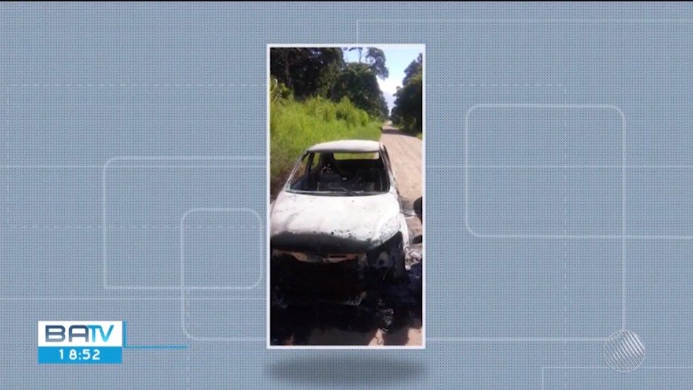 Dois corpos são encontrados carbonizados em carro na cidade de Ilhéus, sul da Bahia — Foto: Reprodução/TV Santa Cruz