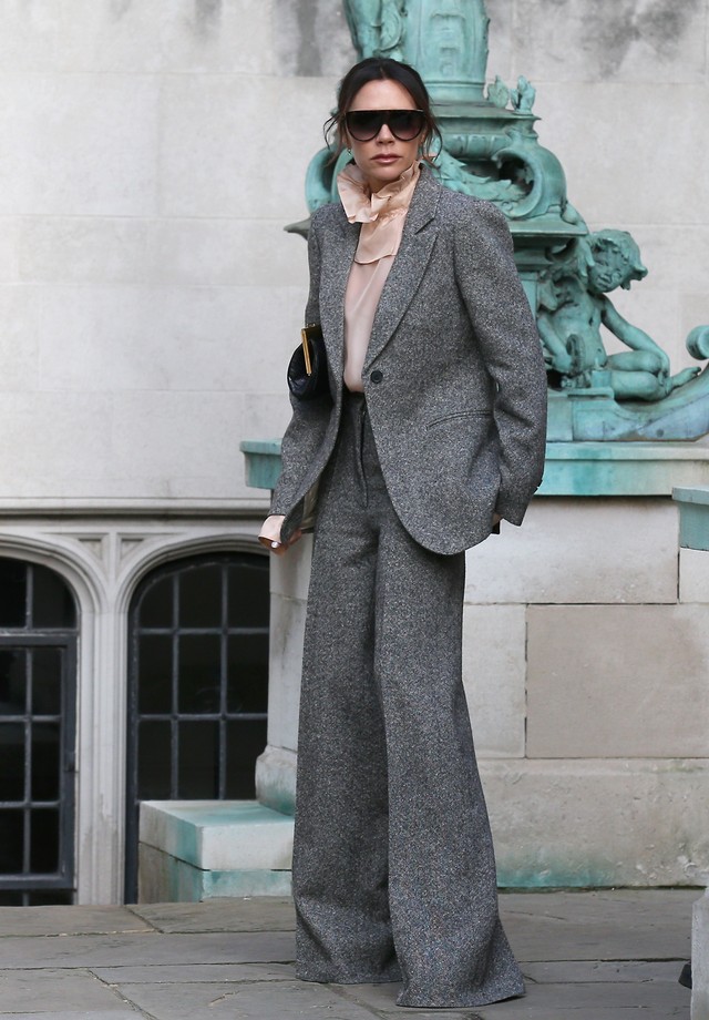 Victoria Beckham aderiu à alfaiataria (Foto: Getty Images)