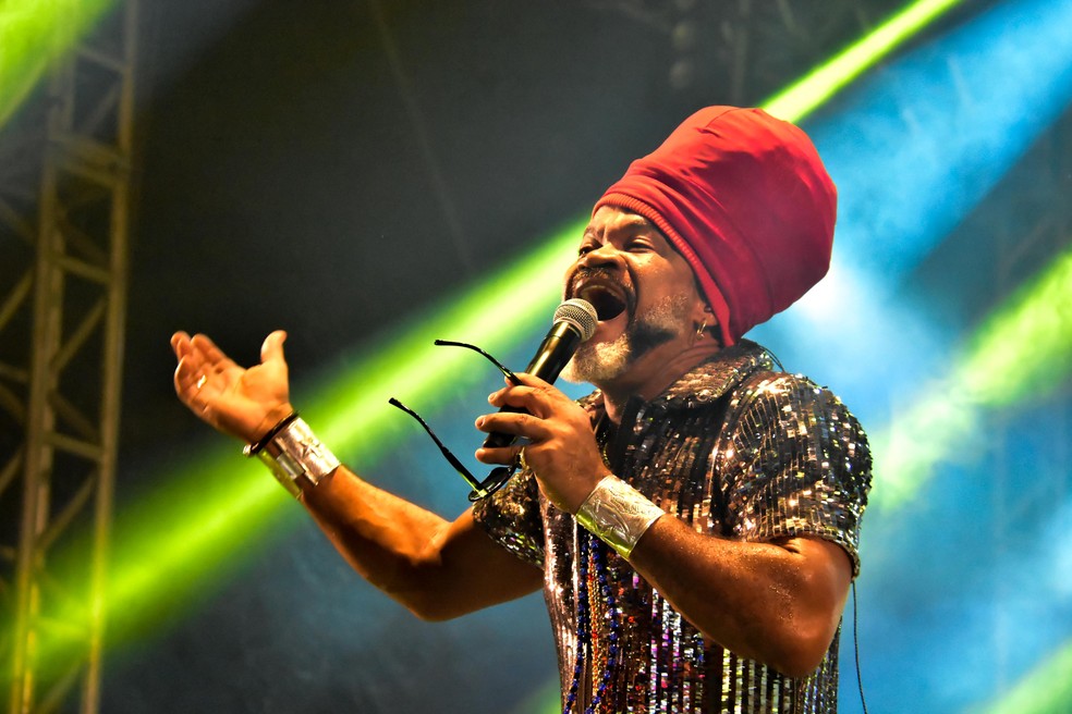 Show do baiano Carlinhos Brown abriu o Carnaval de Natal em 2019 — Foto: Pedro Vitorino