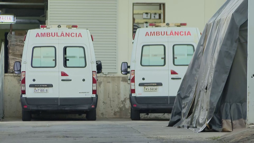 Ambulância em hospital do DF em imagem de arquivo — Foto: TV Globo / Reprodução