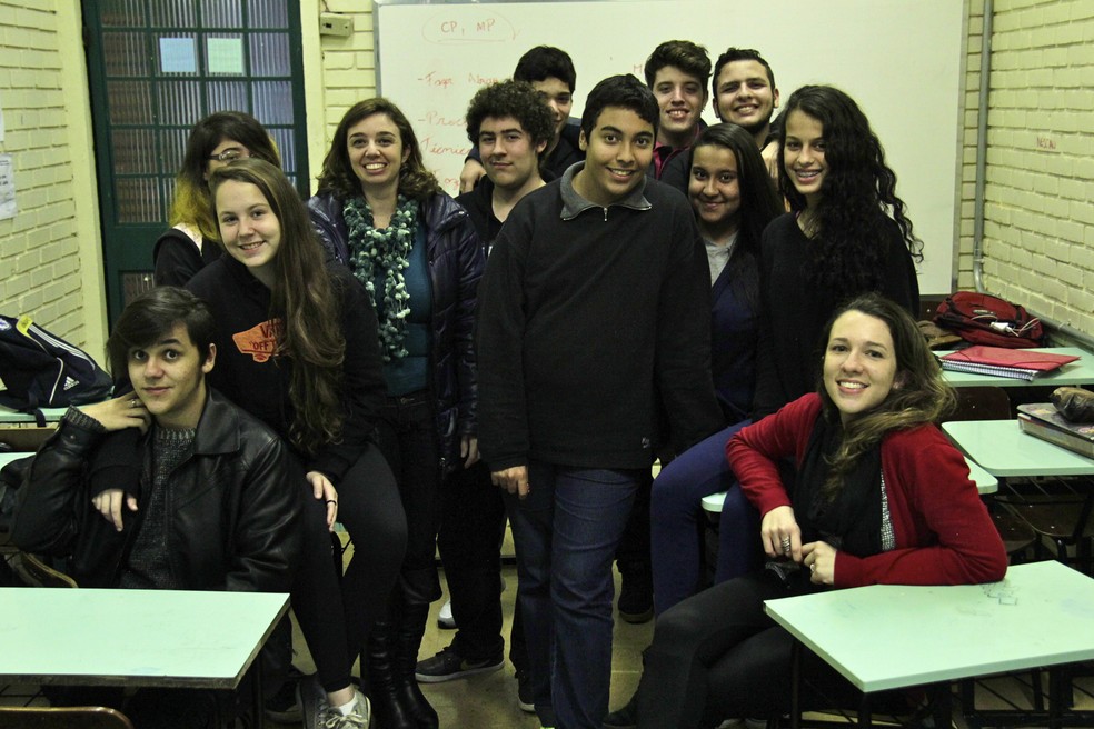 Projeto-piloto, em 2015, reuniu alunos do 1° ano do Ensino Médio de escola pública de Porto Alegre (Foto: Mobis/Divulgação)