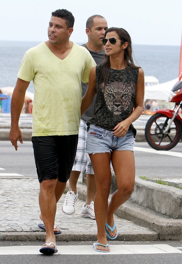 Ronaldo e Paula Moraes (Foto: AgNews)