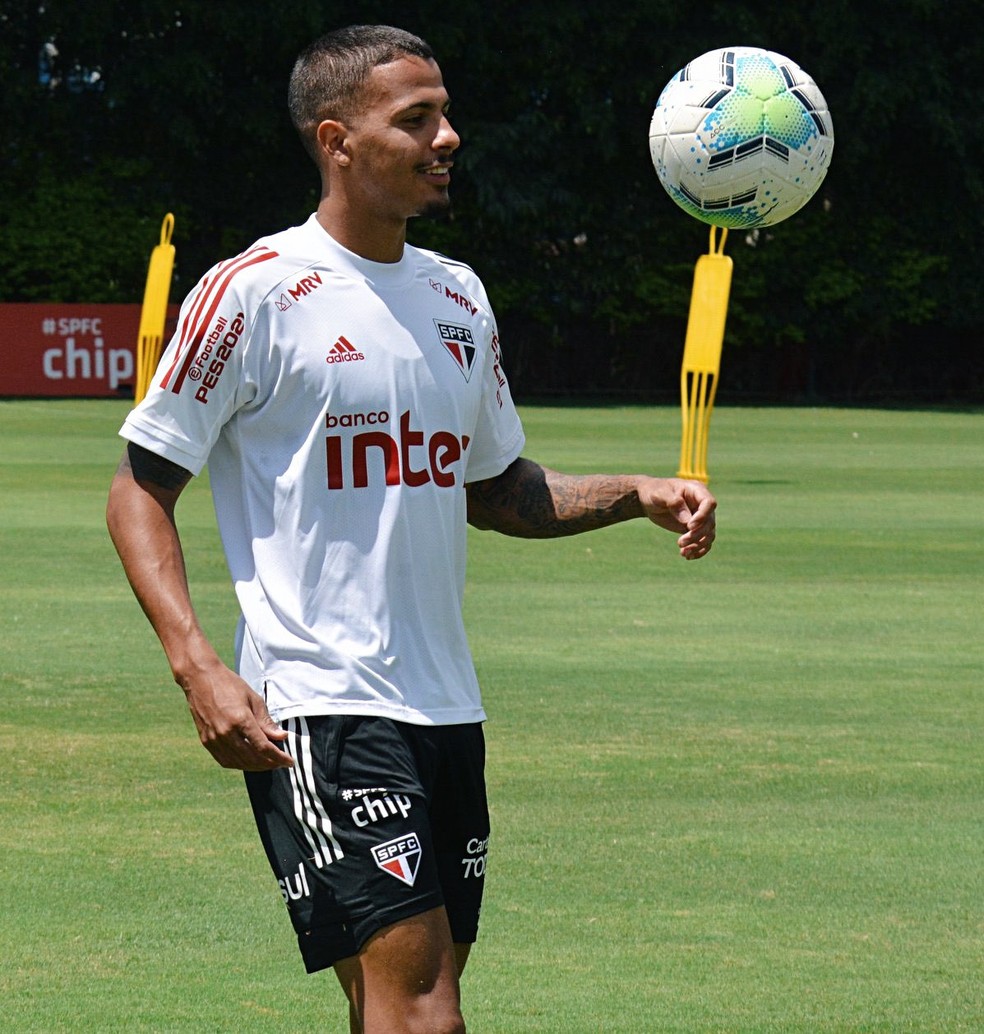 Diego Costa testa positivo para Covid-19; São Paulo também isola Galeano