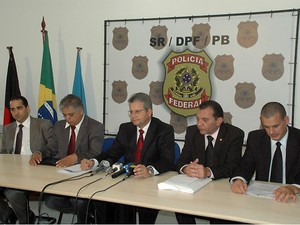 Major da PM e delegados estão entre presos de operação da PF na Paraíba (Foto: André Resende/G1)
