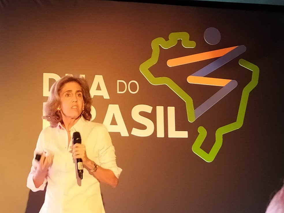 Cientista brasileira Lygia da Veiga Pereira, da USP, fala durante lançamento do projeto DNA do Brasil — Foto: Filipe Domingues/G1