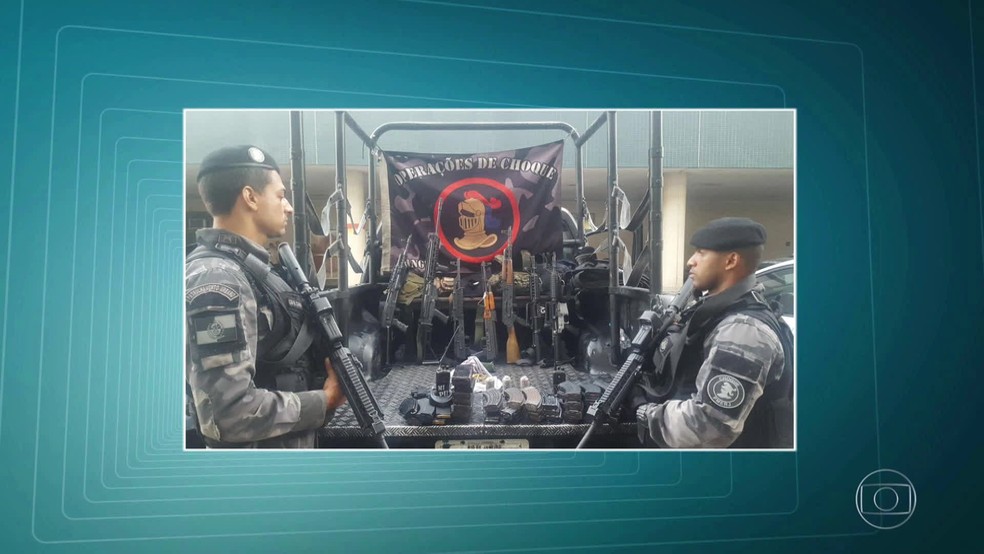 Sete homens morrem em confronto com a polícia no Caju e armas são apreendidas (Foto: Reprodução / Tv Globo)