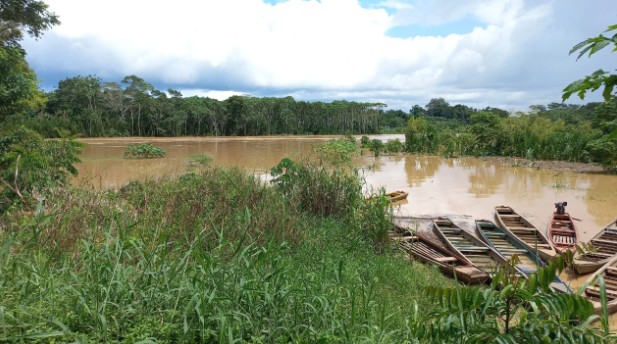 Rio Acre sobe mais de seis metros e se aproxima da cota de alerta em Assis Brasil
