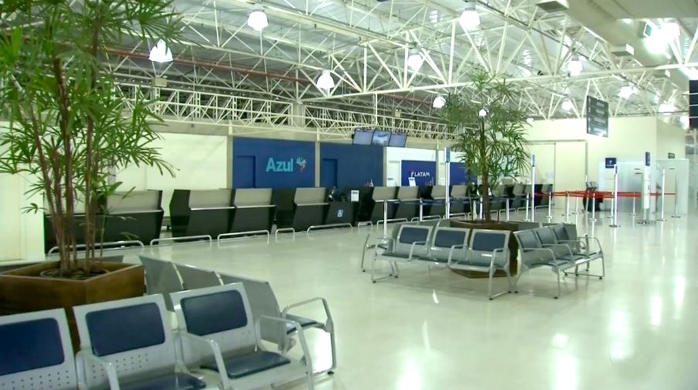 Aeroporto Bauru/Arealva conta apenas com a operação da companhia Azul — Foto: Reprodução/TV TEM
