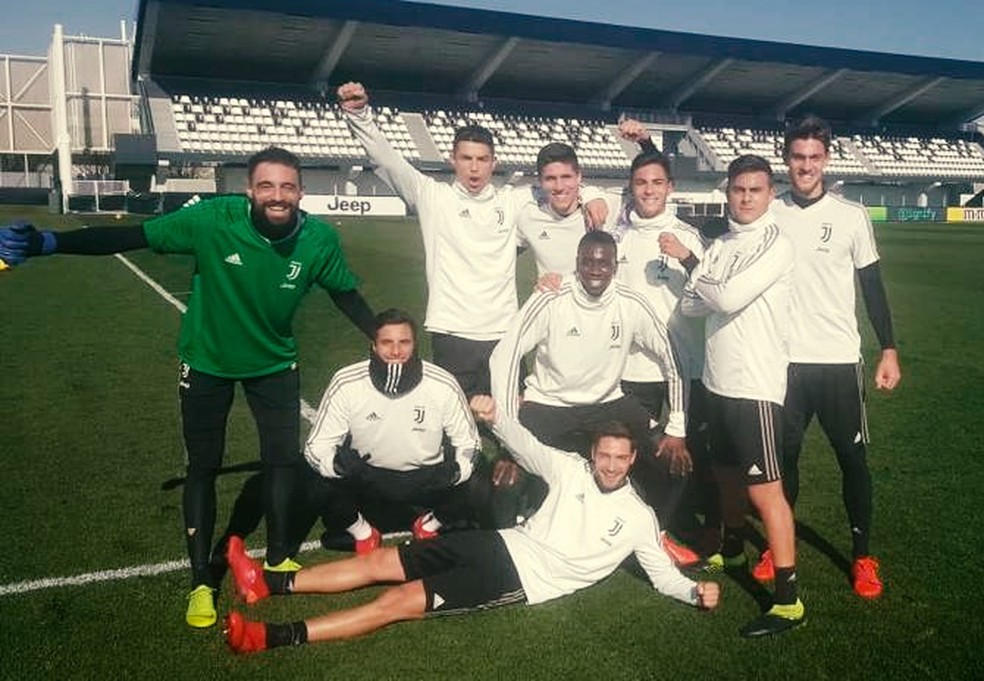 Lucas Rosa em treino com a equipe principal da Juventus &acirc;?? Foto: Arquivo pessoal/Lucas Rosa