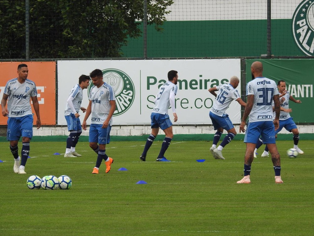 Paraná x Palmeiras: Felipão treina com força máxima na Academia