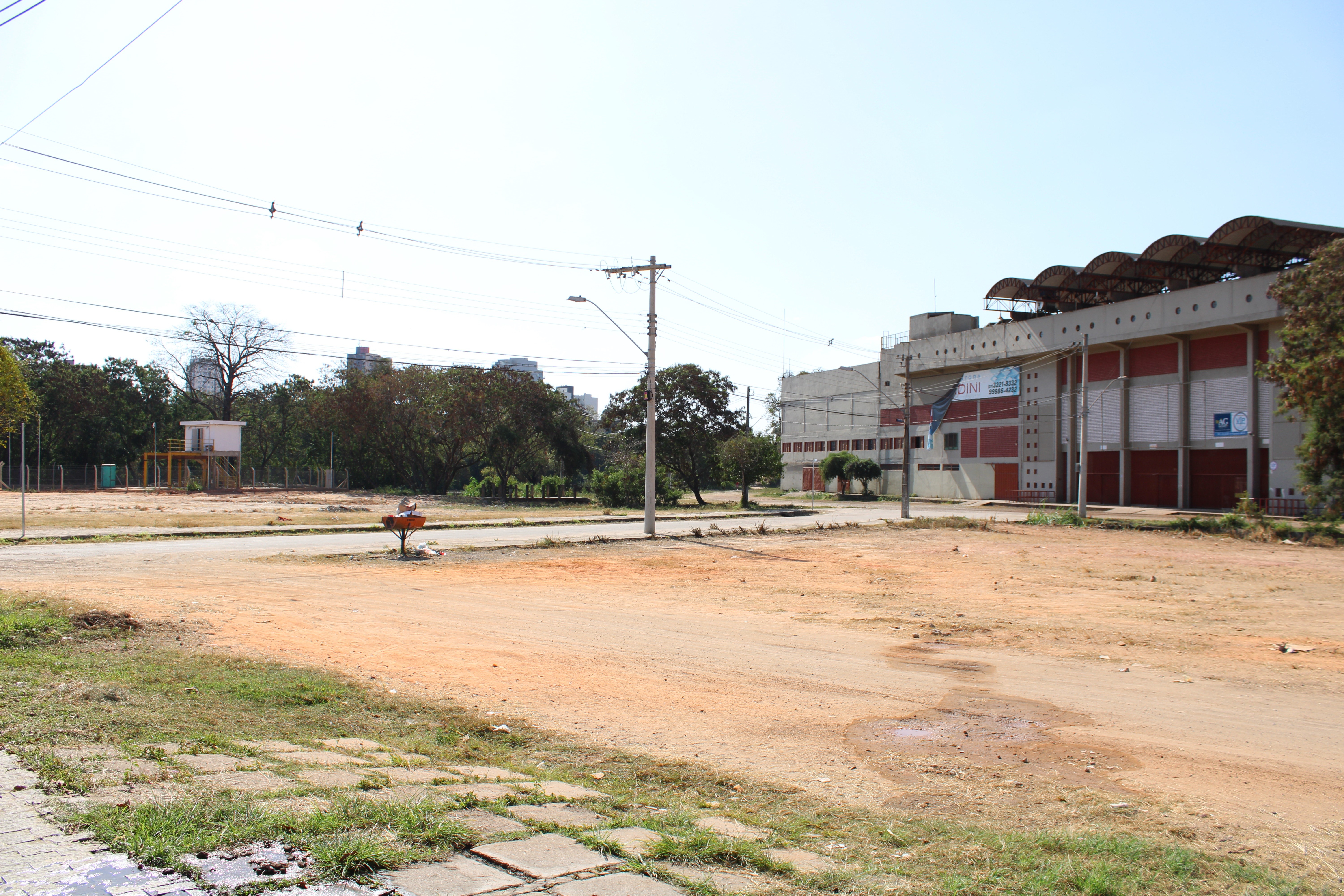 Audiência pública discutirá aquisição de terreno em frente ao Estádio Farião em Divinópolis