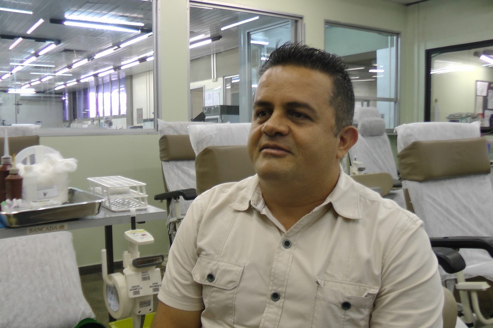 Empresário realiza quatro doações por ano no Hemoce (Foto: Gleison Oliveira/G1 CE)