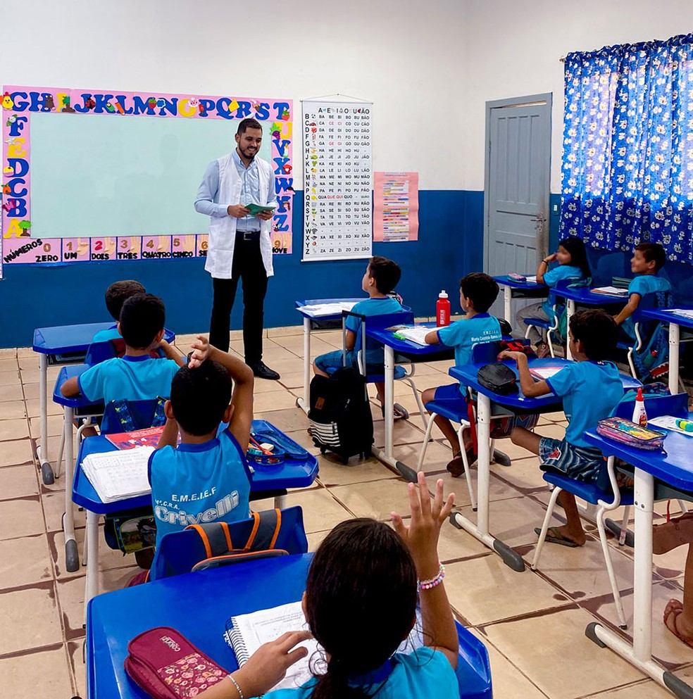 Com contação de histórias, Sicoob Credip ensina finanças para cerca de 3 mil alunos — Foto: Arquivo