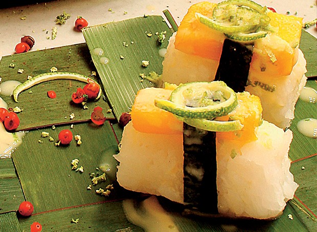 Sushi de manga, coco e limão (Foto: Divulgação)