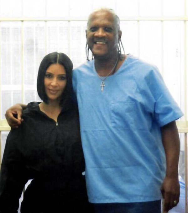 Kim Kardashian e Kevin Cooper (Foto: Twitter)