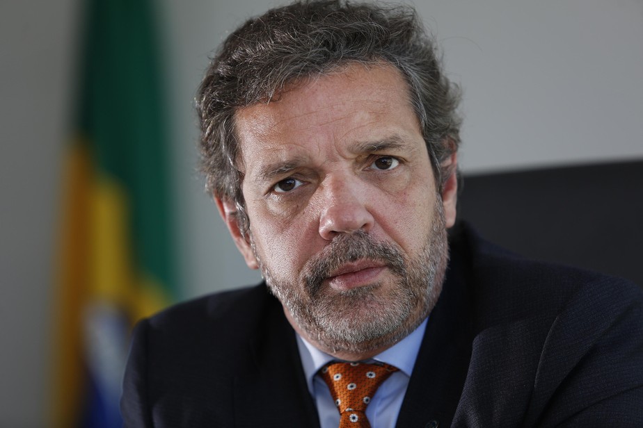 Associação de minoritários notifica comitê da Petrobras sobre inconsistências na nomeação de Paes de Andrade