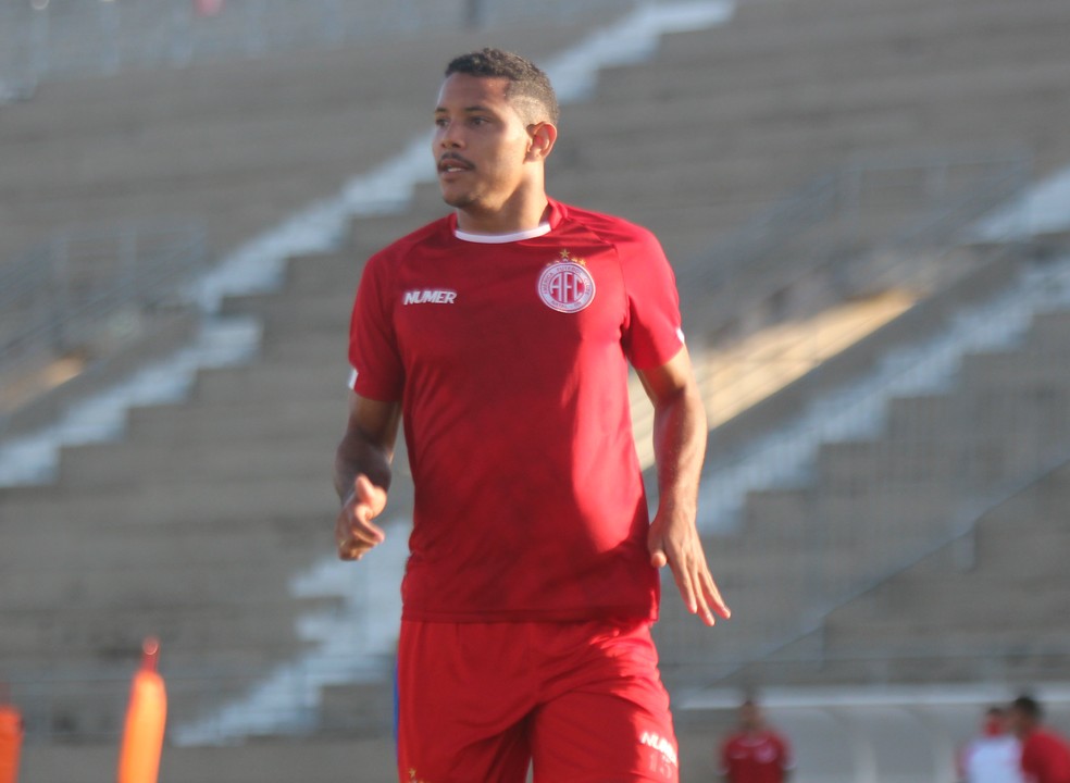 Adílio é emprestado pelo América-RN — Foto: Canindé Pereira/América FC