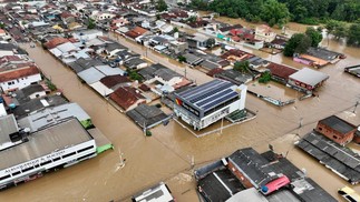 Governo do Acre e a prefeitura de Rio Branco decretaram situação de emergência em decorrência das chuvas na região — Foto: Pedro Devani/Secom