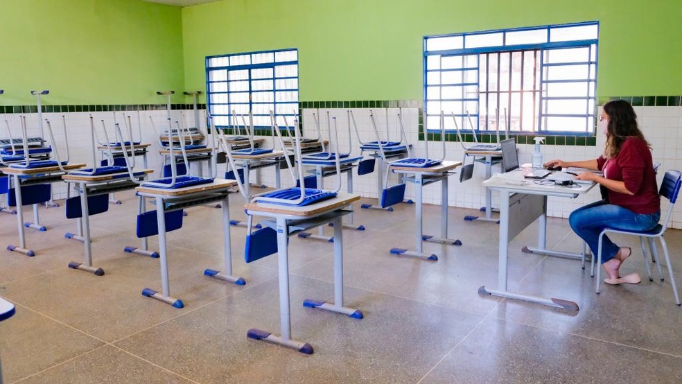 Retorno das aulas nas escolas estaduais será no sistema híbrido — Foto: David Borges/Secom-MT