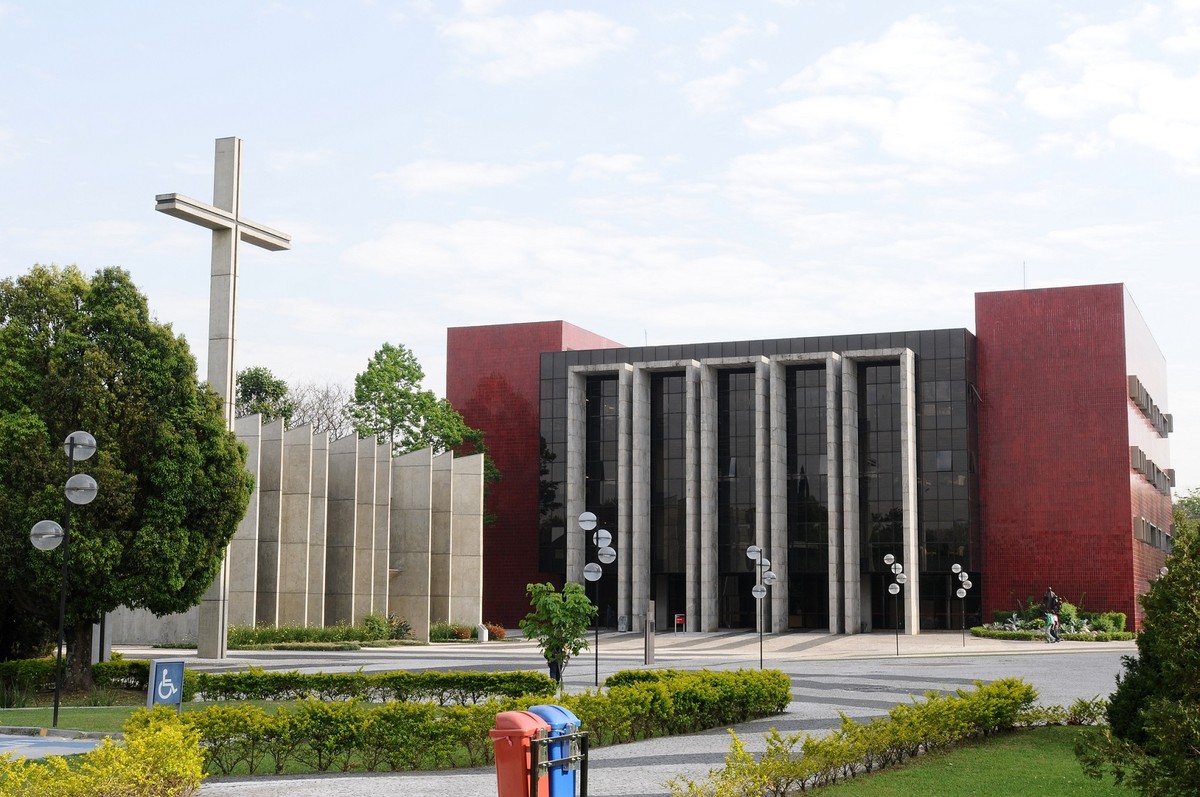 Conhecimento, histórias e compromisso com o futuro marcam 60 anos da ...