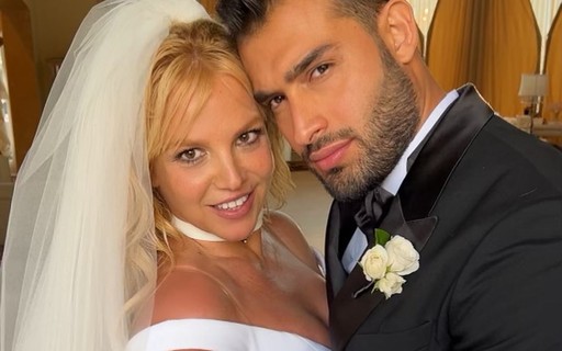 Marido de Britney Spears assina acordo pré-nupcial e não tem direito à fortuna acumulada da cantora