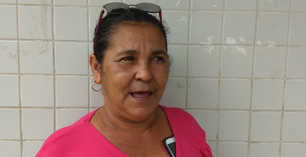 Francisca Célia mora de aluguel há dois anos e sonha em comprar a casa própria (Foto: Reprodução)