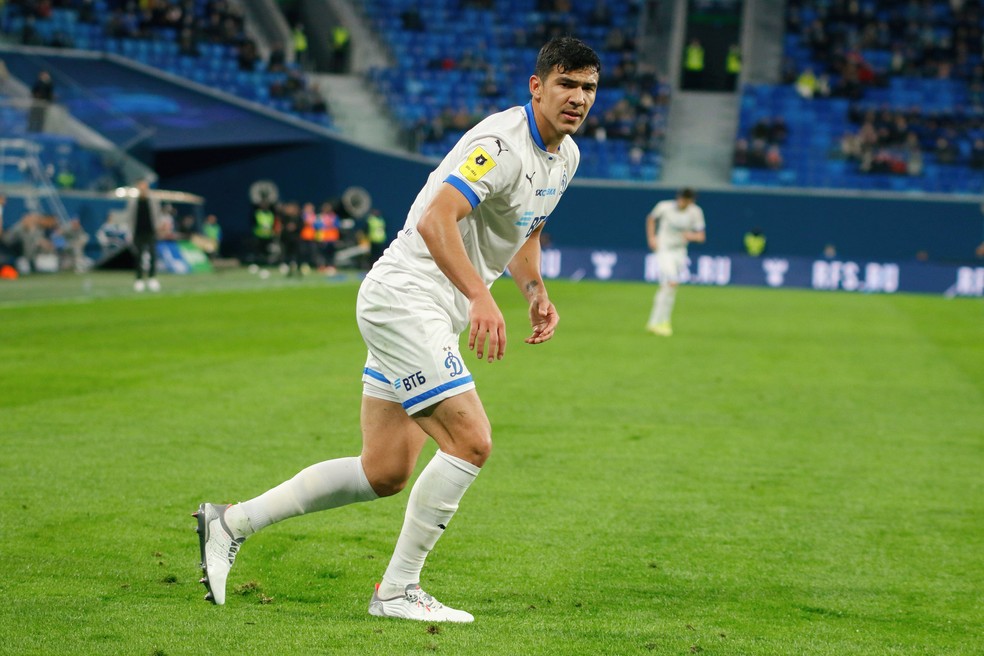 Cada vez mais perto do Corinthians, Balbuena deixa Moscou e já pode assinar com outro clube