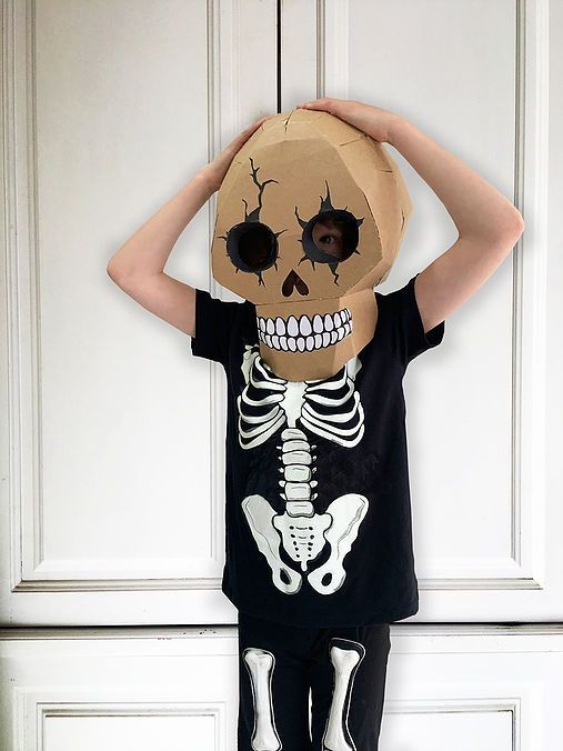 As fantasias com máscara são bem vindas para o Halloween deste ano (Foto: Pinterest / Divulgação)