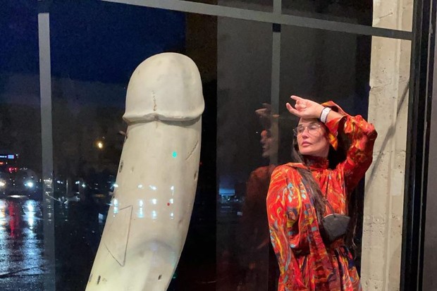 Demi Moore em museu (Foto: Reprodução/Instagram)