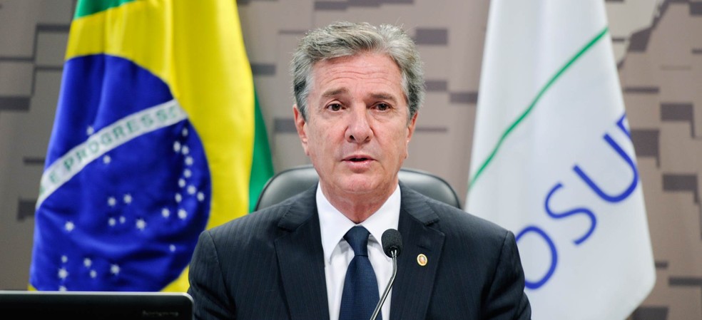 Fernando Collor é o primeiro a se inscrever como candidato a presidente do  Senado | Blog do Gerson Camarotti | G1