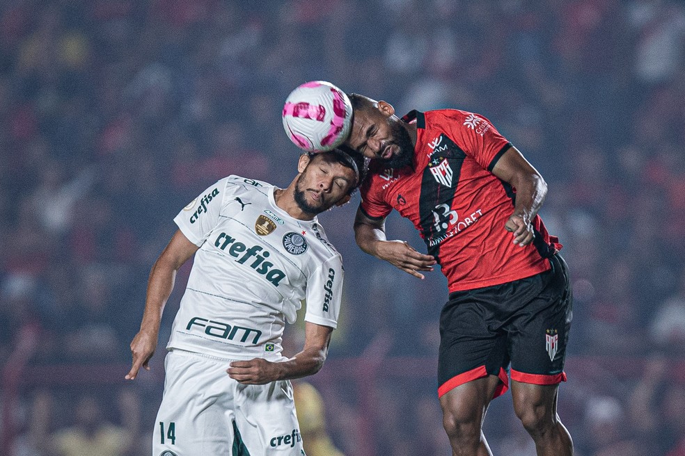 Atuações do Palmeiras: Scarpa e Murilo são destaque no empate fora de casa