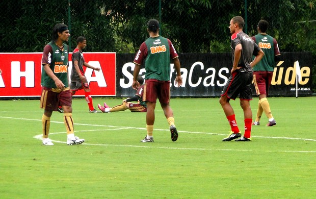 Bernard Jogo-treino Atlético-MG x Guarani (Foto: Ana Paula Dias)