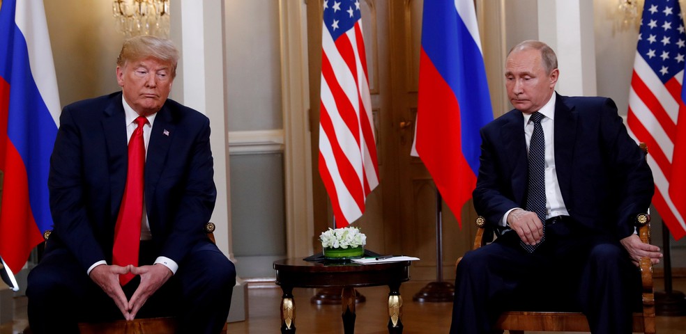 Donald Trump e Vladimir Putin se encontraram na Finlândia em 16 de julho de 2018   — Foto: Kevin Lamarque/Reuters/Arquivo
