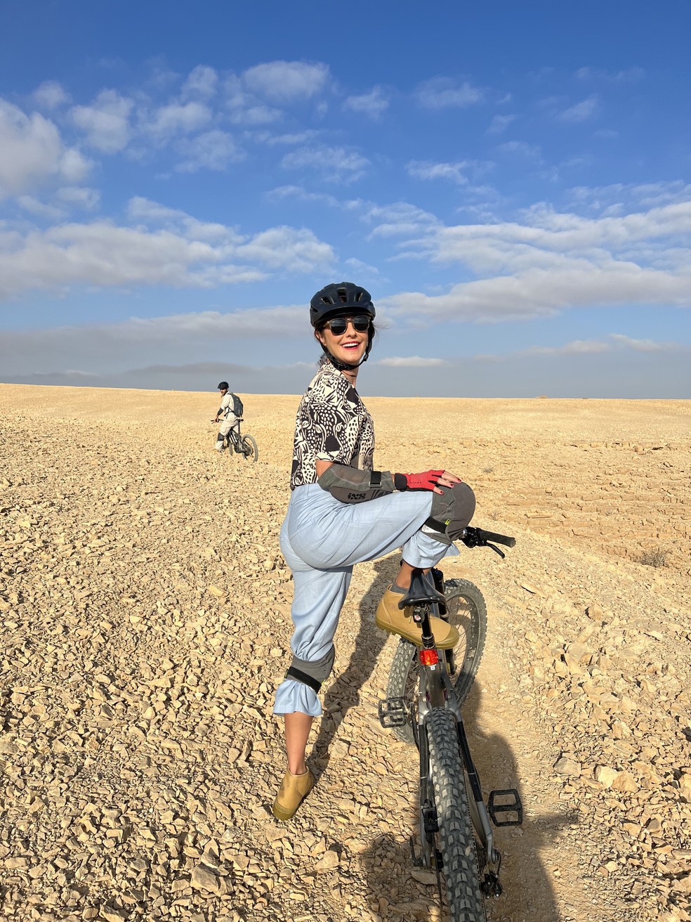 Deserto de Neguev: é possível passear pelo local e visitar os vestígios de civilizações remotas em passeios de bicicletas  — Foto: Acervo pessoal