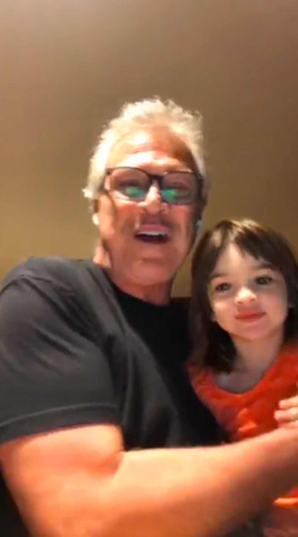 Ja Pulou Para Minha Cama E Deixou O Fernando Dormindo Sozinho Diz Maraisa Sobre Maiara Na Quarentena Conversa Com Bial Gshow