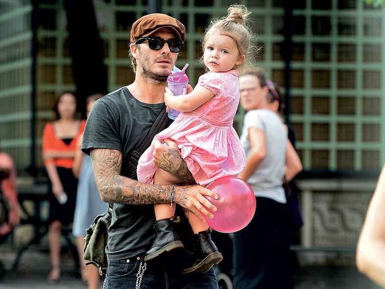 Pais E Gatos Veja Fotos Fofas De Famosos Como Rodrigo Hilbert E David Beckham Com Os Seus Filhos Marie Claire Celebridades