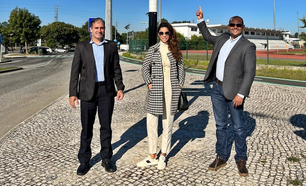 A assinatura do acordo foi realizada durante a visita à Caldas da Rainha, em Portugal.  — Foto: Divulgação / Secretaria de Turismo