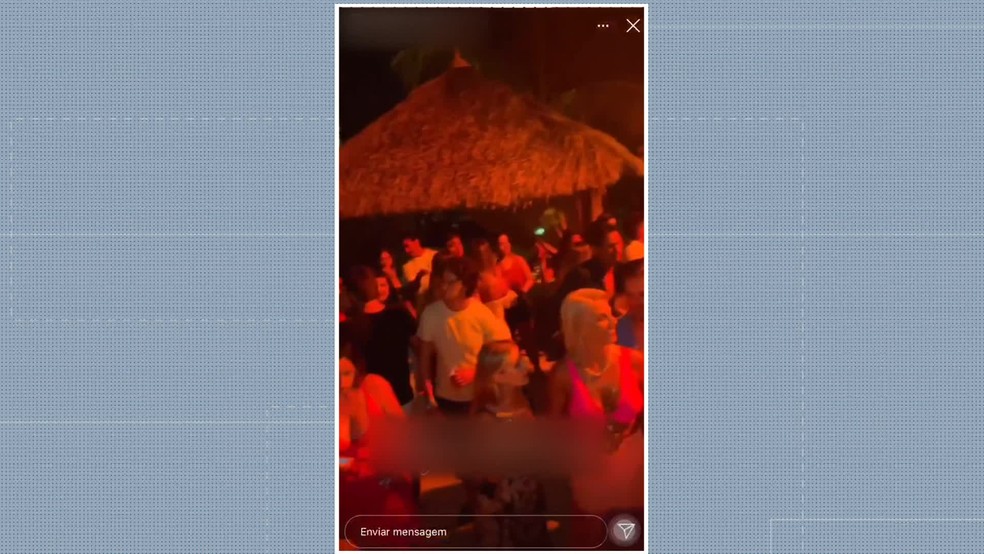 Festas na Praia dos Carneiros reúnem pessoas sem máscaras, sem distanciamento e sem respeito às leis de prevenção à pandemia — Foto: Reprodução/Instagram