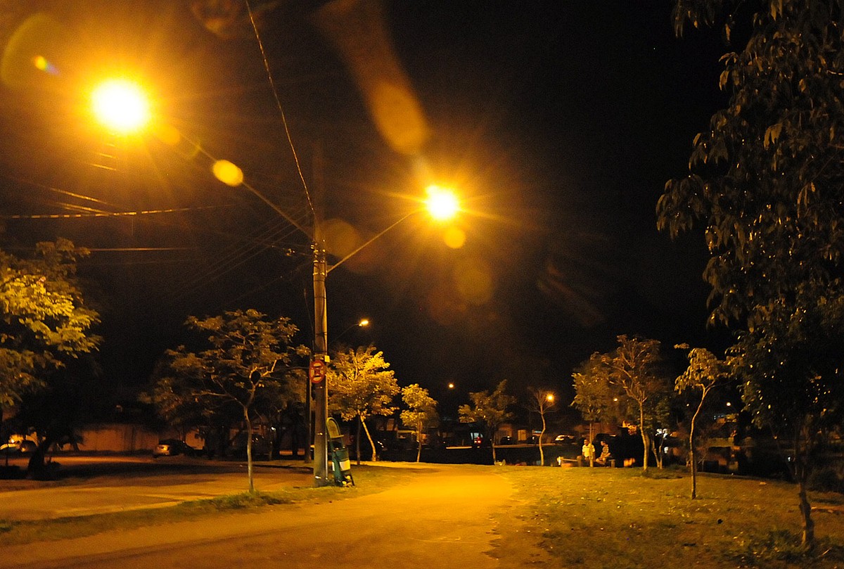 Prefeitura de Jundiaí implanta 288 novas luminárias na cidade