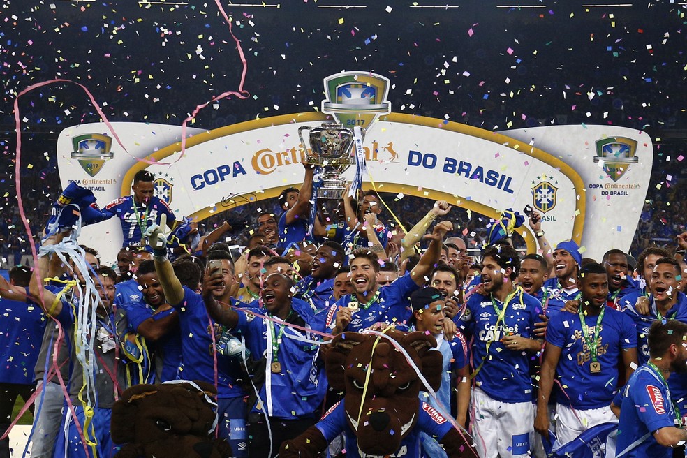 Análise: Cruzeiro garante Libertadores e ganha tempo ...