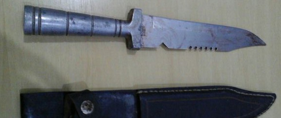 Mulher foi assassinada a facadas em Osvaldo Cruz (Foto: Cedida/Polícia Militar)