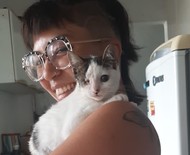 Mika, a história da gata de um olho que encontrou um final feliz