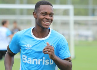 Lincoln diz que já fez gol à la Ibra em treinos e explica: Maneira mais fácil