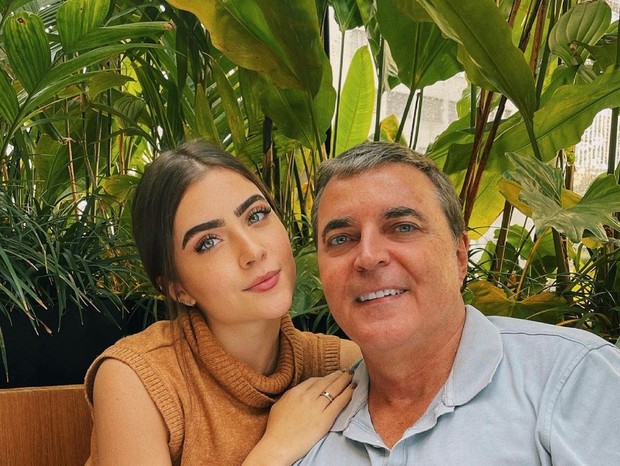 Jade Picon e pai  (Foto: Reprodução / Instagram)