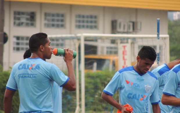 Pré-contrato e dívida quitada em um ano: a negociação por Cleber Santana