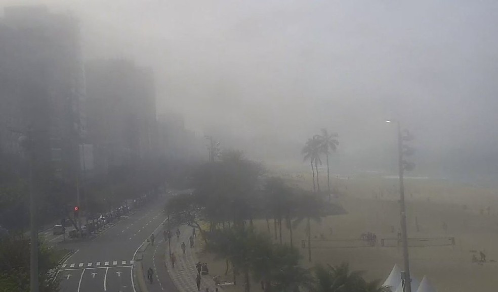 Neblina causa transtornos no Rio (Foto: Reprodução/Ecoponte)
