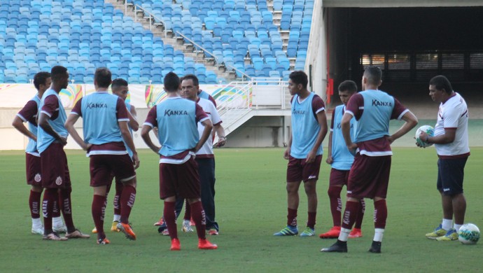 Treino do América-Rn Francisco Diá Arena das Dunas (Foto: Jocaff Souza/GloboEsporte.com)
