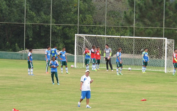 treino Palmeiras Itu (Foto: Gustavo Serbonchini)