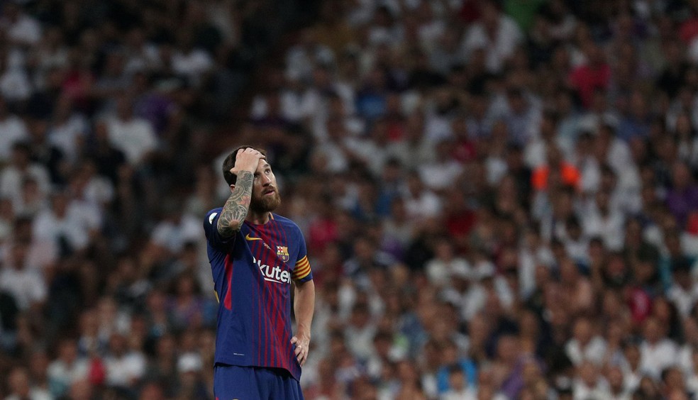 Lionel Messi renovou com o Barcelona até 2021. Mas 