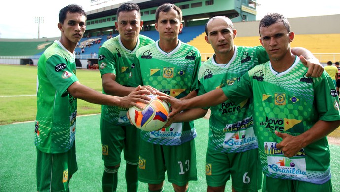 Brasil Afora: metade do time do Alto Acre é formada por irmãos e